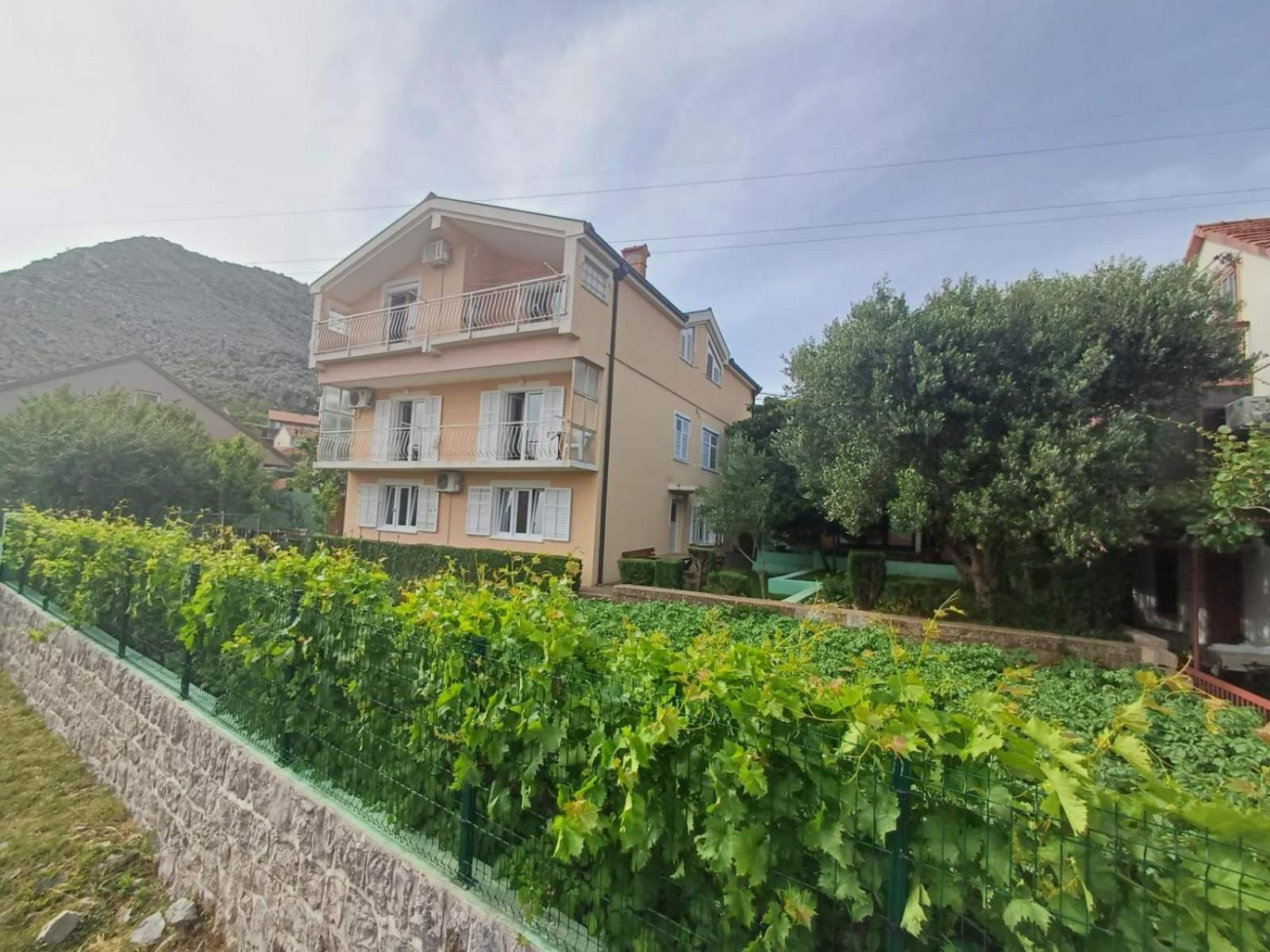 Apartments For Friends Trebinje Eksteriør bilde