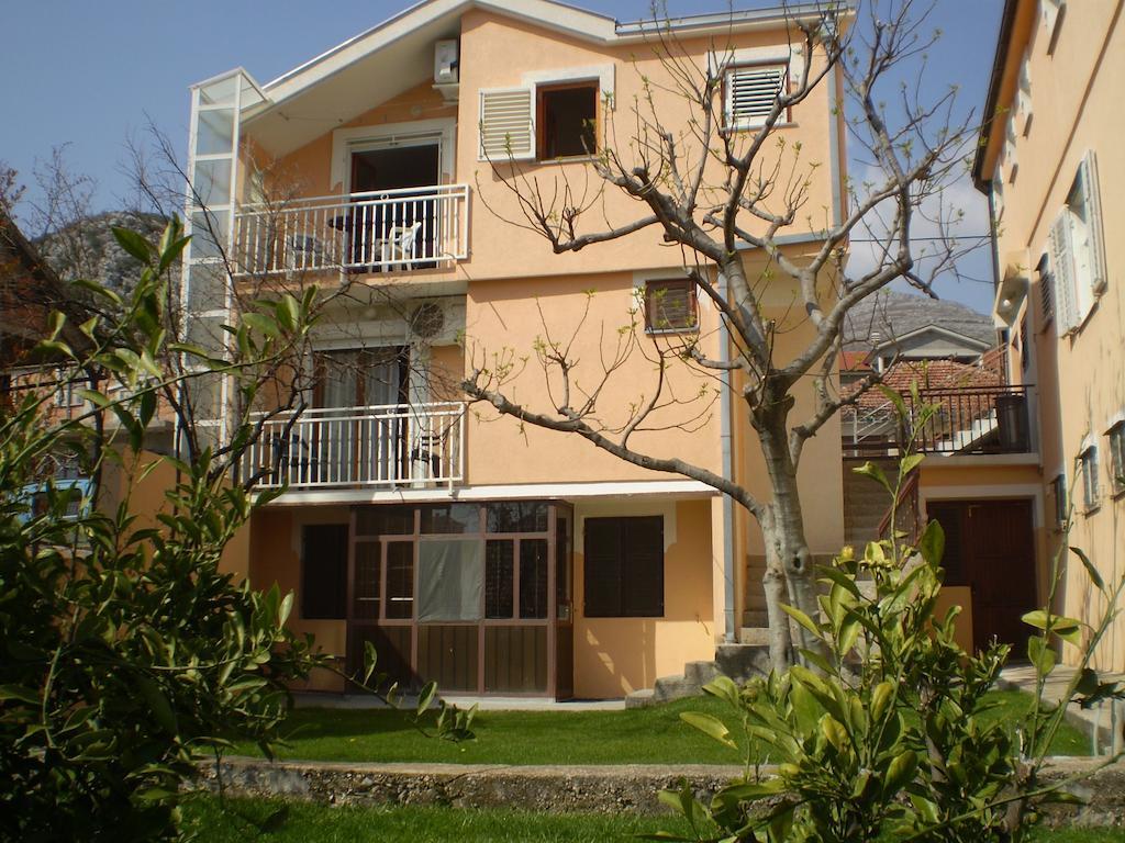 Apartments For Friends Trebinje Eksteriør bilde